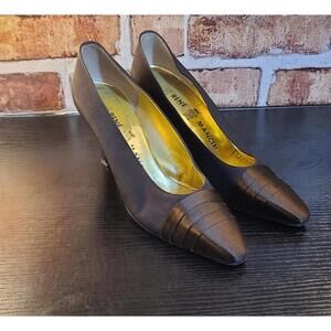 René Mancini Black Satin Pumps Heels 37 / US 7 Vintage Italy Jackie Kennedy